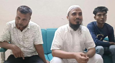 যশোরে গভীর রাতে হট্টগোল, জনপ্রতিনিধিসহ তিনজনকে পুলিশে সোপর্দ